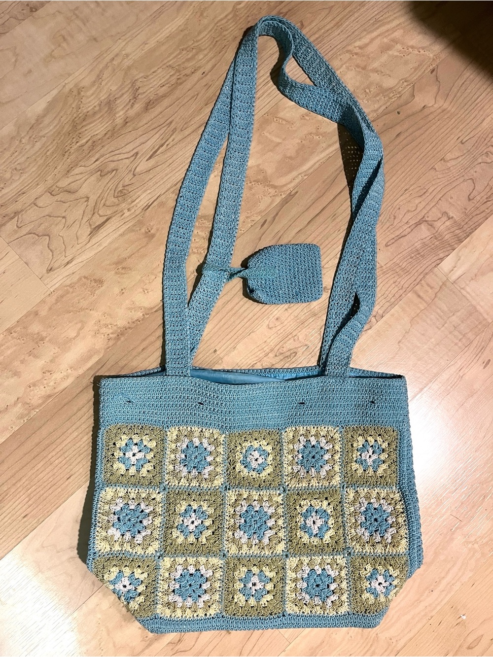 Carlo D’Santi Crochet Hobo Bag / Shoulder Bag – Blue Granny Square Boho Tote VTG